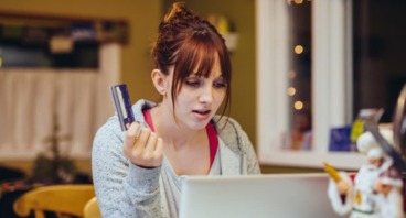 7 Practical Ways to Get Out of the Credit Card Debt Cycle image